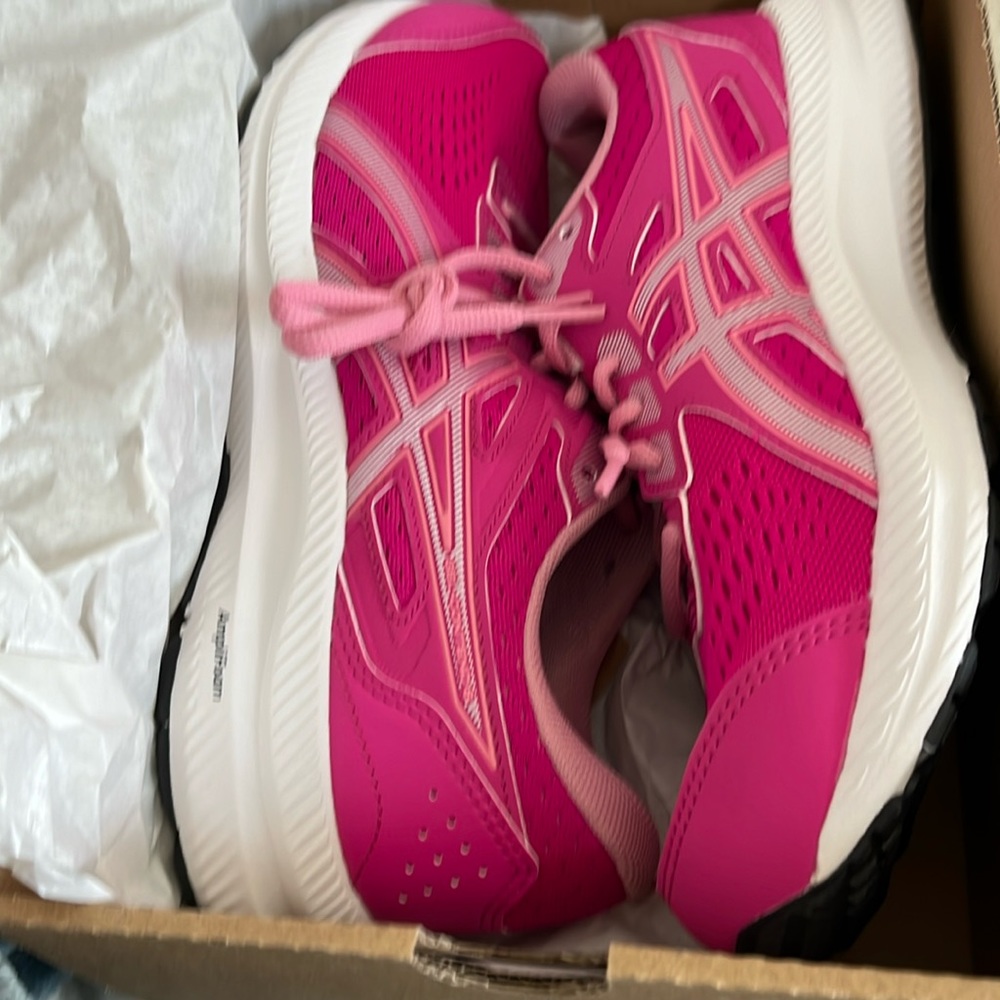 Brand new women’s size 9 ASICS Gel- Contend sneakers.